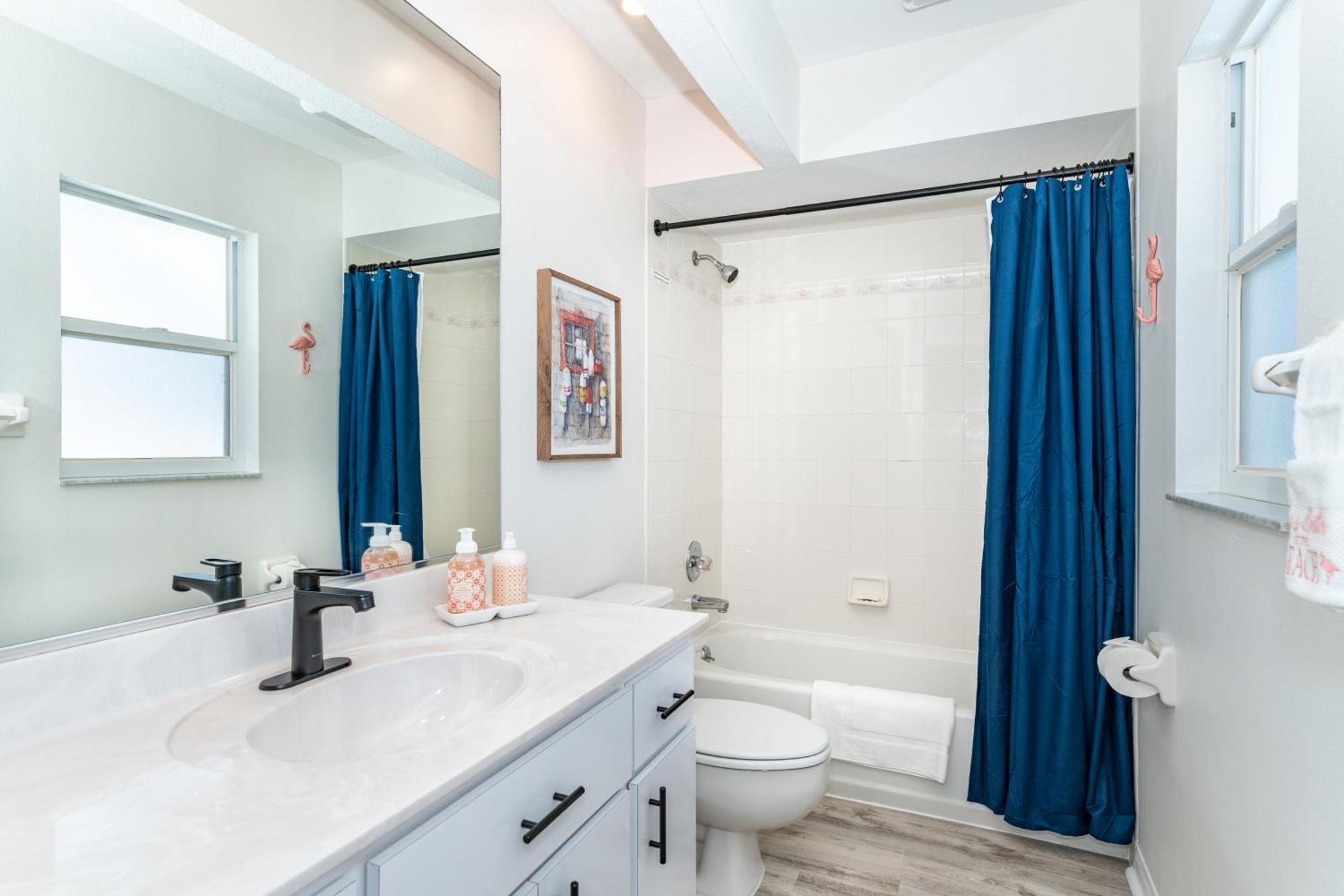 Beautiful Spacious Home! Close To Beaches - Heated Private Pool Englewood Exterior photo