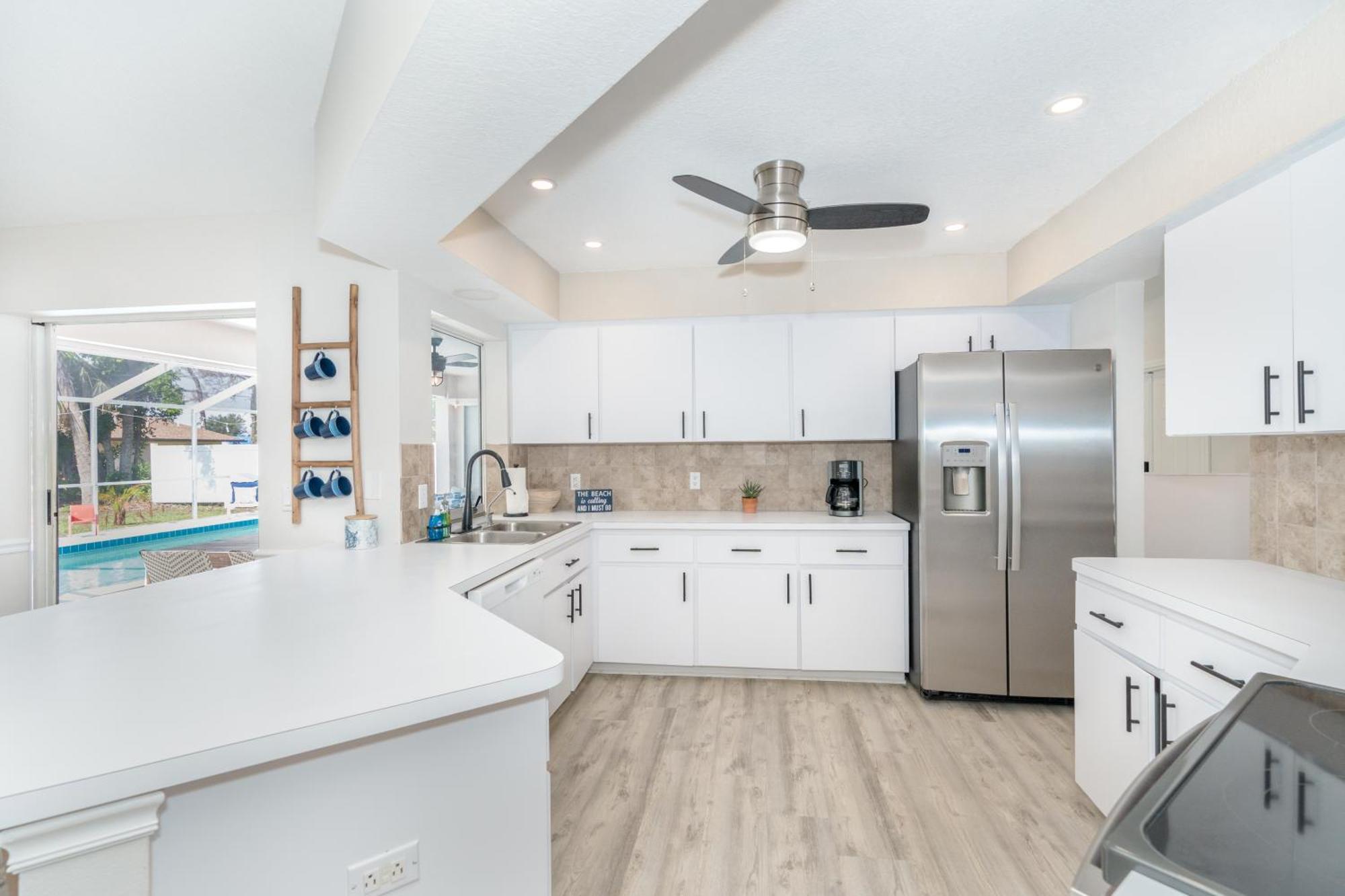 Beautiful Spacious Home! Close To Beaches - Heated Private Pool Englewood Exterior photo