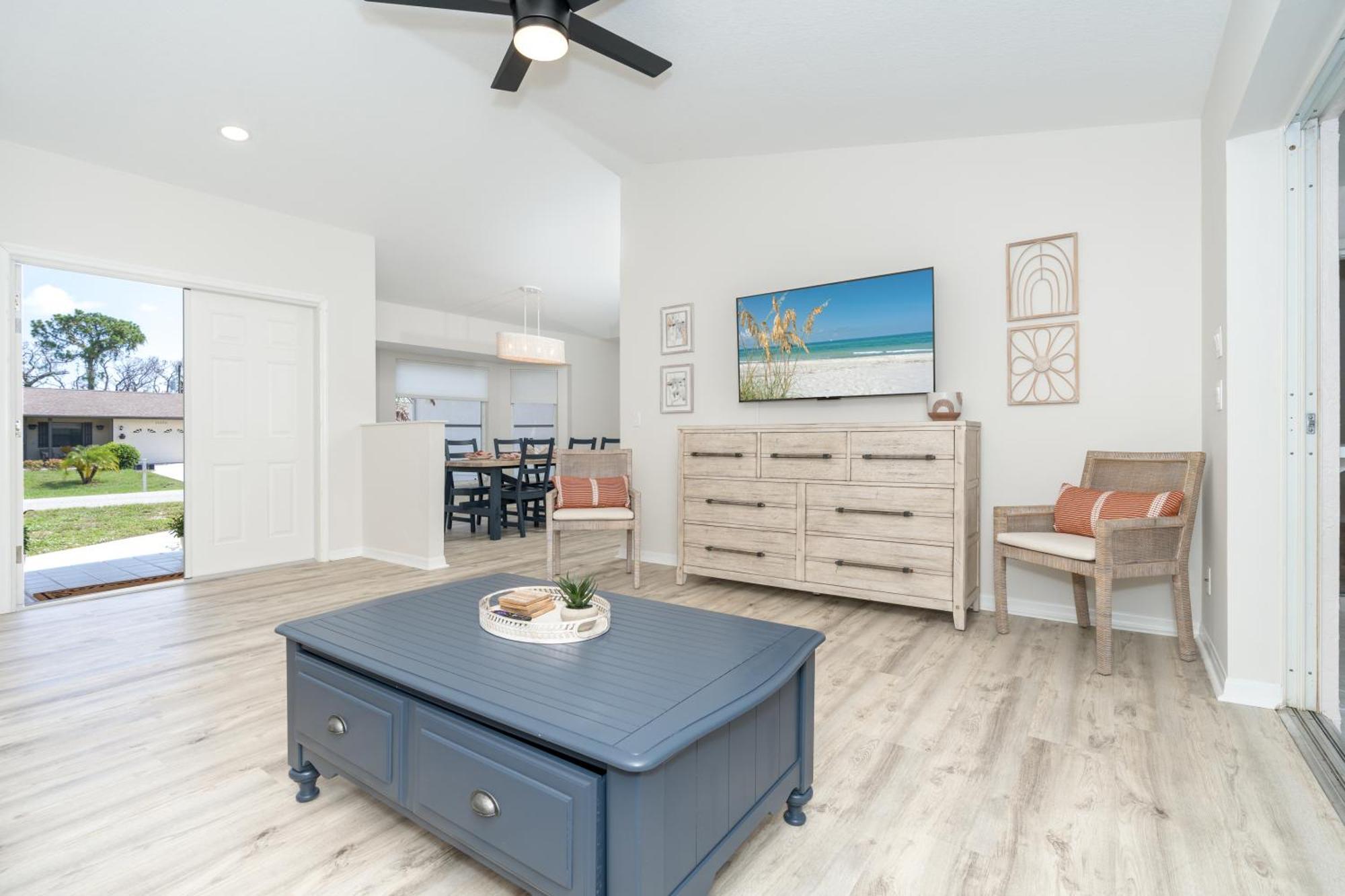 Beautiful Spacious Home! Close To Beaches - Heated Private Pool Englewood Exterior photo